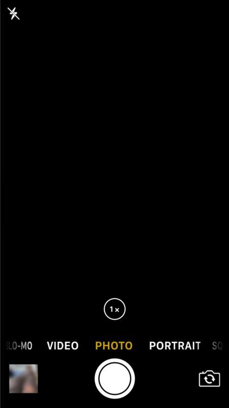 iPhone 7 камера заморожена на черном экране