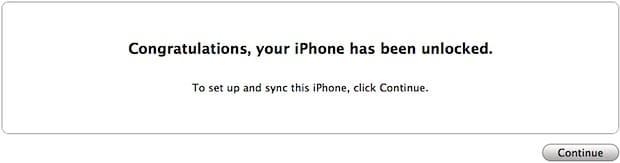 Открыл iPhone 4S сообщение в iTunes